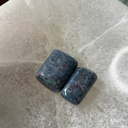 Ruby Kyanite - Tumbled